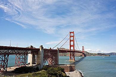 潜行FPS恐怖游戏《浴血西部》2月10日登陆抢先体验